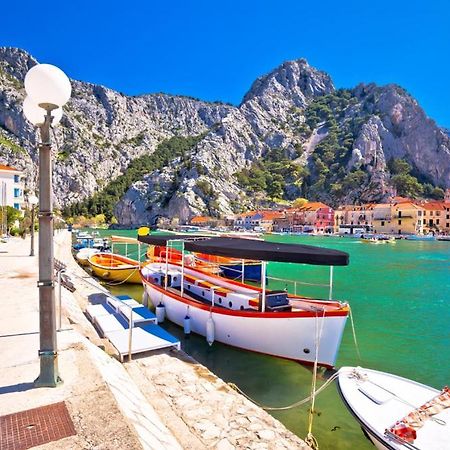 Apartamento Penthouse Maremonte Omiš Exterior foto