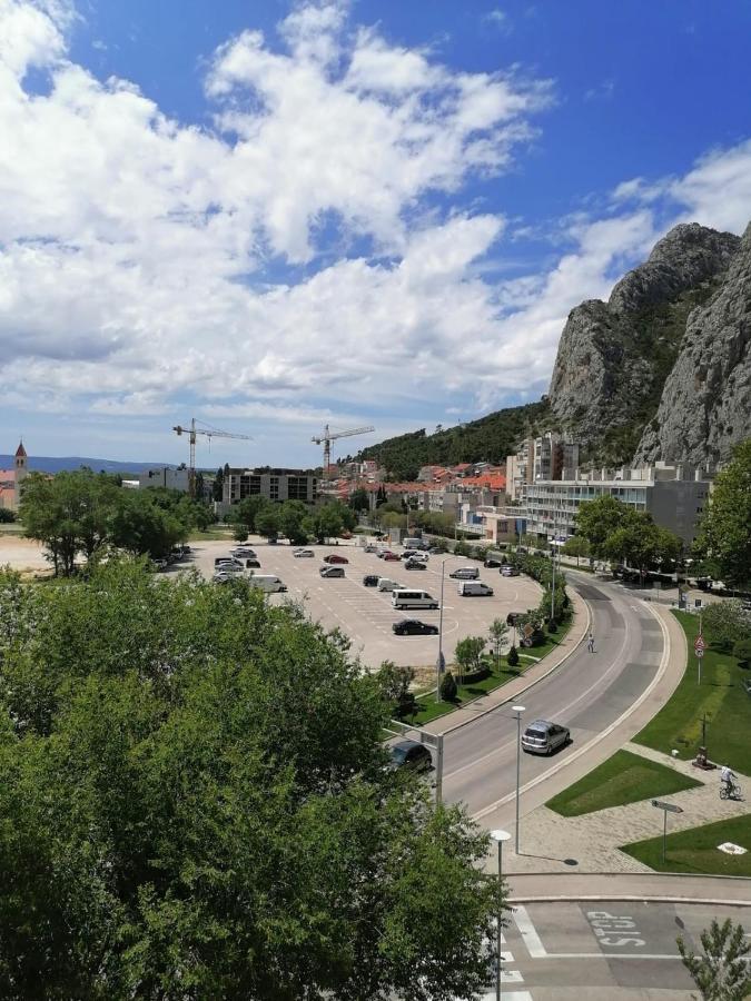 Apartamento Penthouse Maremonte Omiš Exterior foto