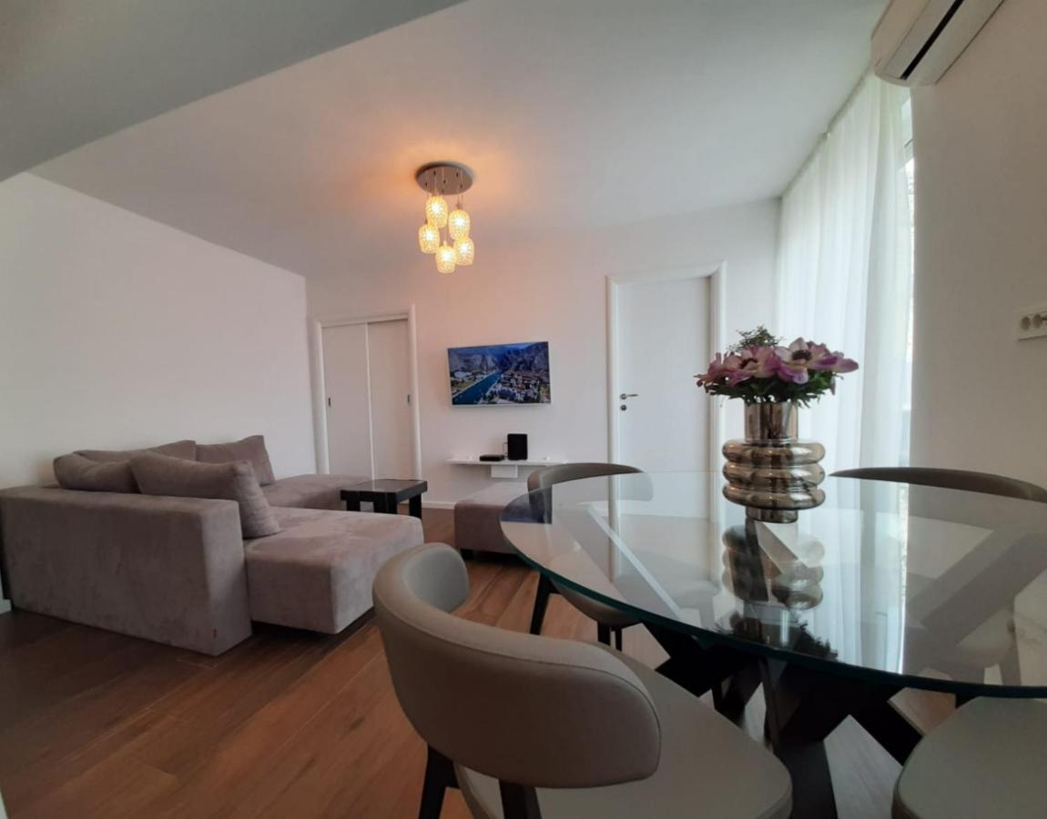 Apartamento Penthouse Maremonte Omiš Exterior foto